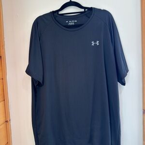Under Armour Black Short-Sleeve Performance Tee